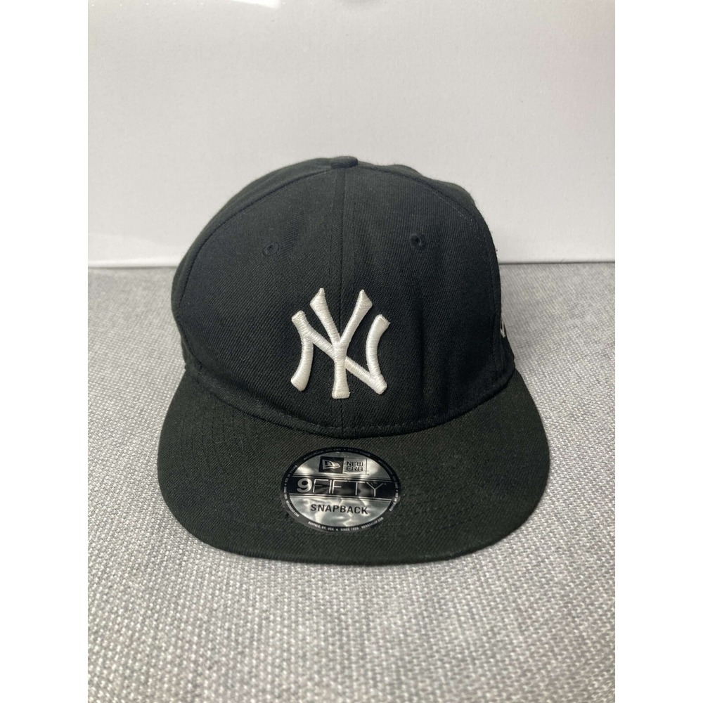 New Era New York Yankees 9 Fifty, Black Snapback, One Size Hat Cap